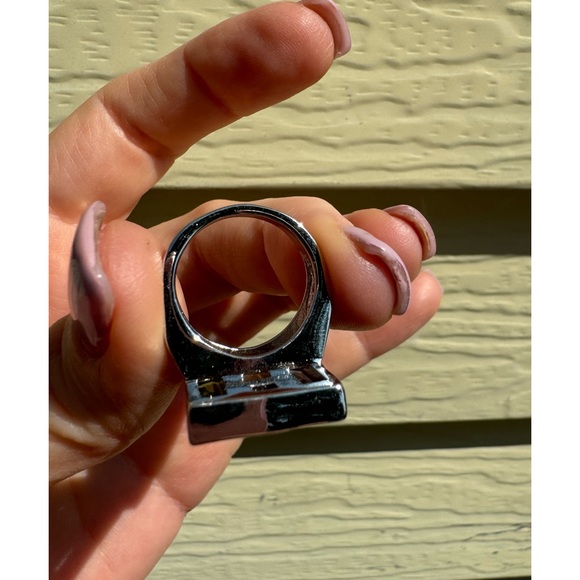 MCM Ring 6 - Picture 11 of 15